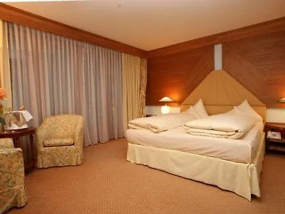 Alpenkonig Tirol 5*