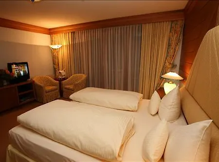 Hotel Alpenkonig Tirol 5*